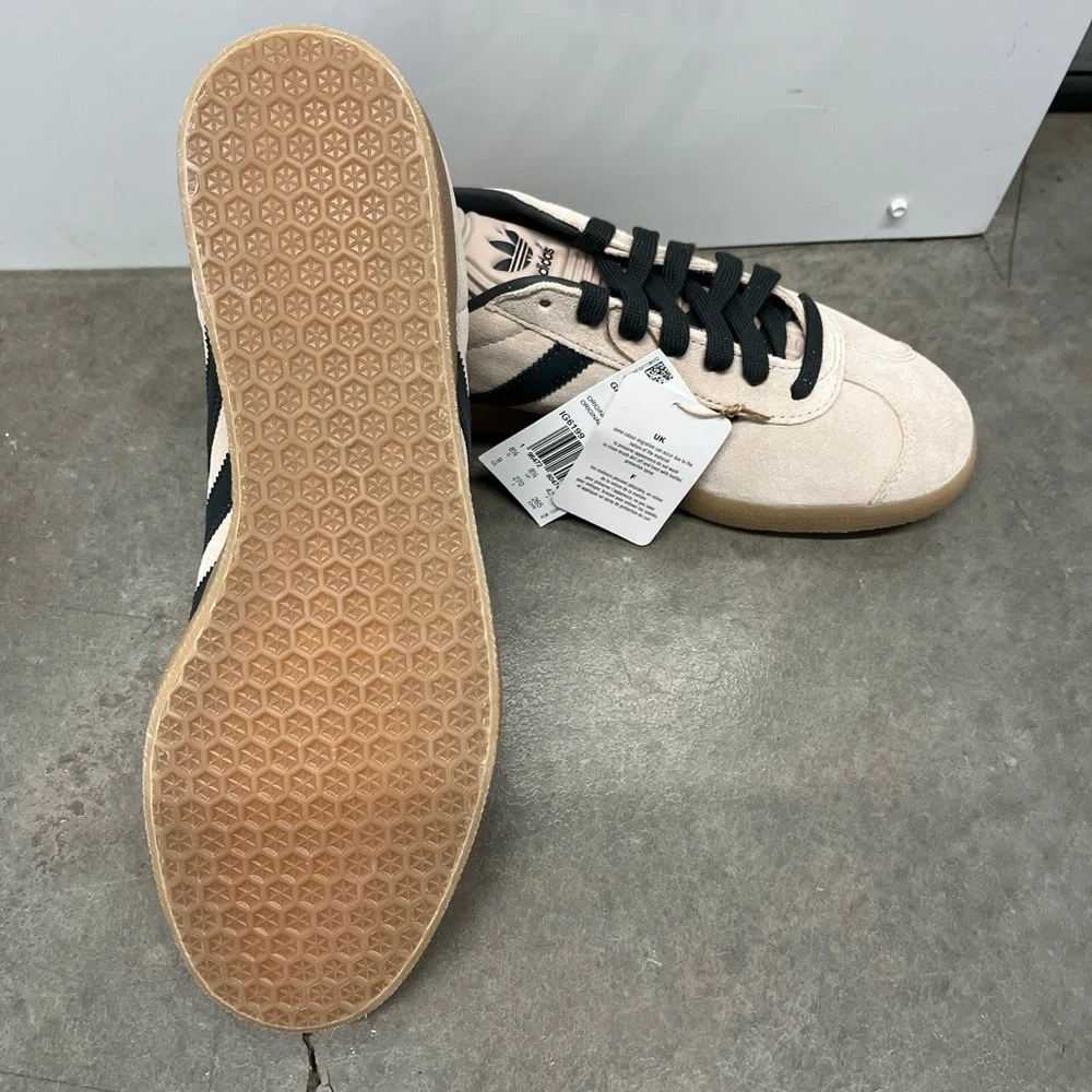 adidas Gazelle Wonder Taupe/Night Indigo Gum Sole - Picture 9 of 9